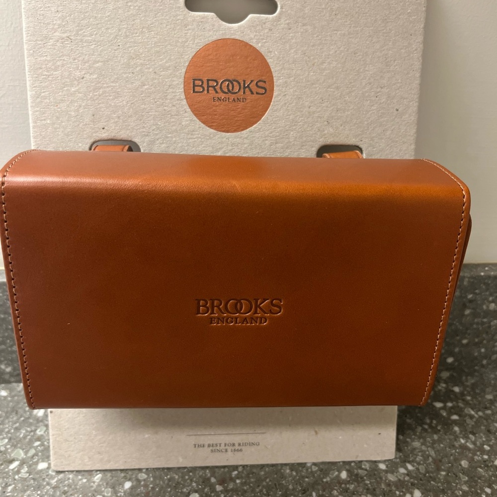Small Honey Leather Brooks Brother England Unisex Bag - One of a Kind!